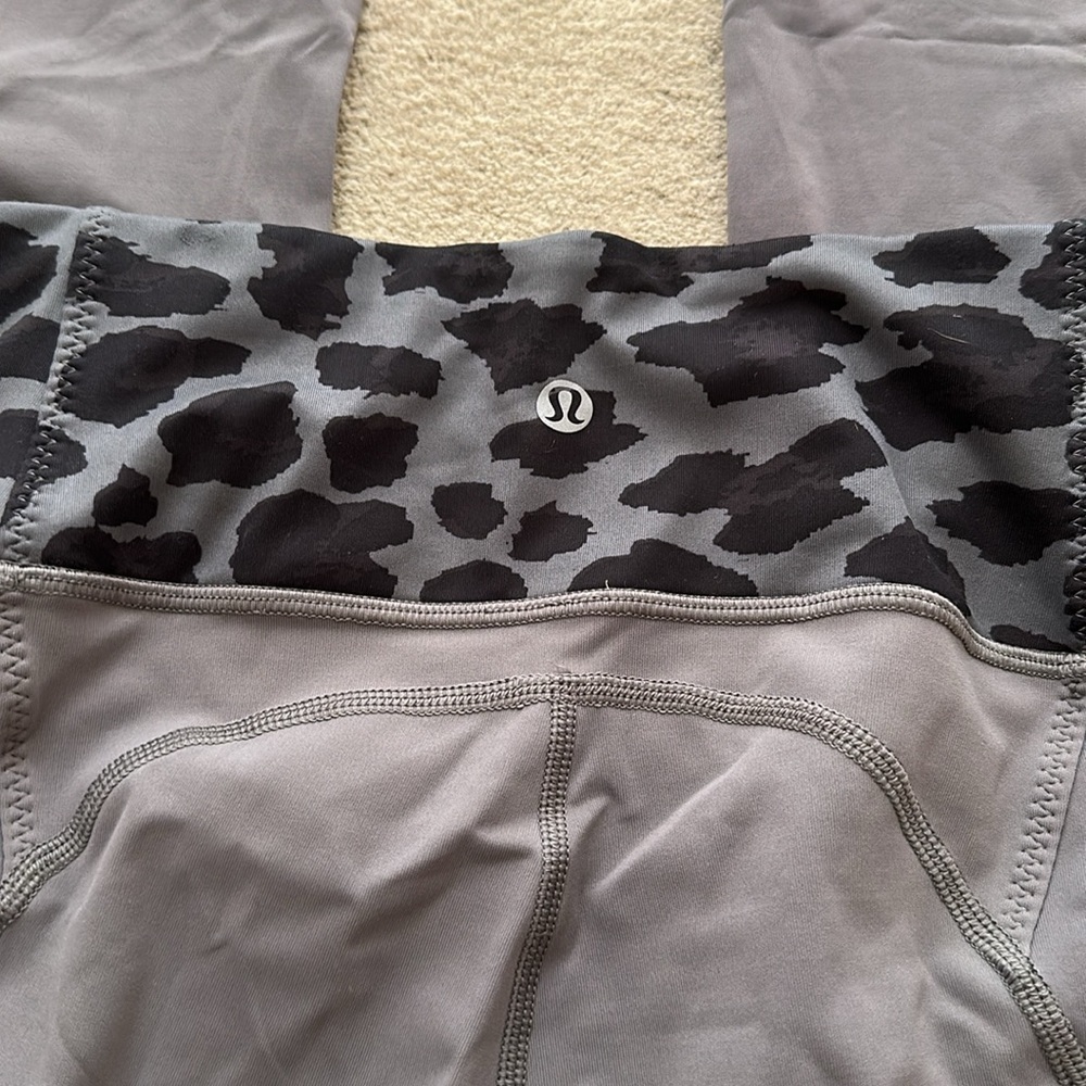 Lululemon all the right places crop leggings slate leopard print waistband - Picture 4 of 6